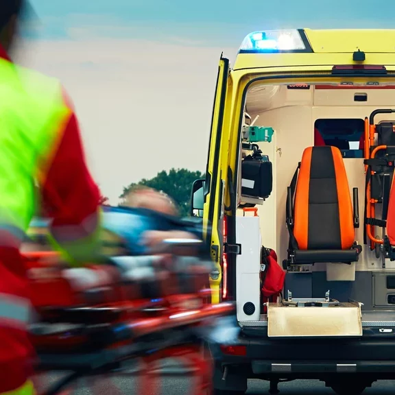 Secouriste avec un patient