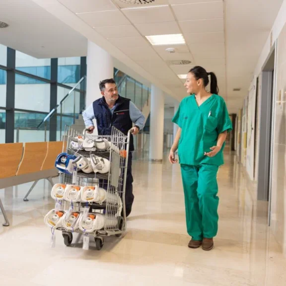 Conseiller Service Hospitalier (CSH) avec un professionnel de santé